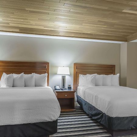 Quality Inn West Edmonton Luaran gambar
