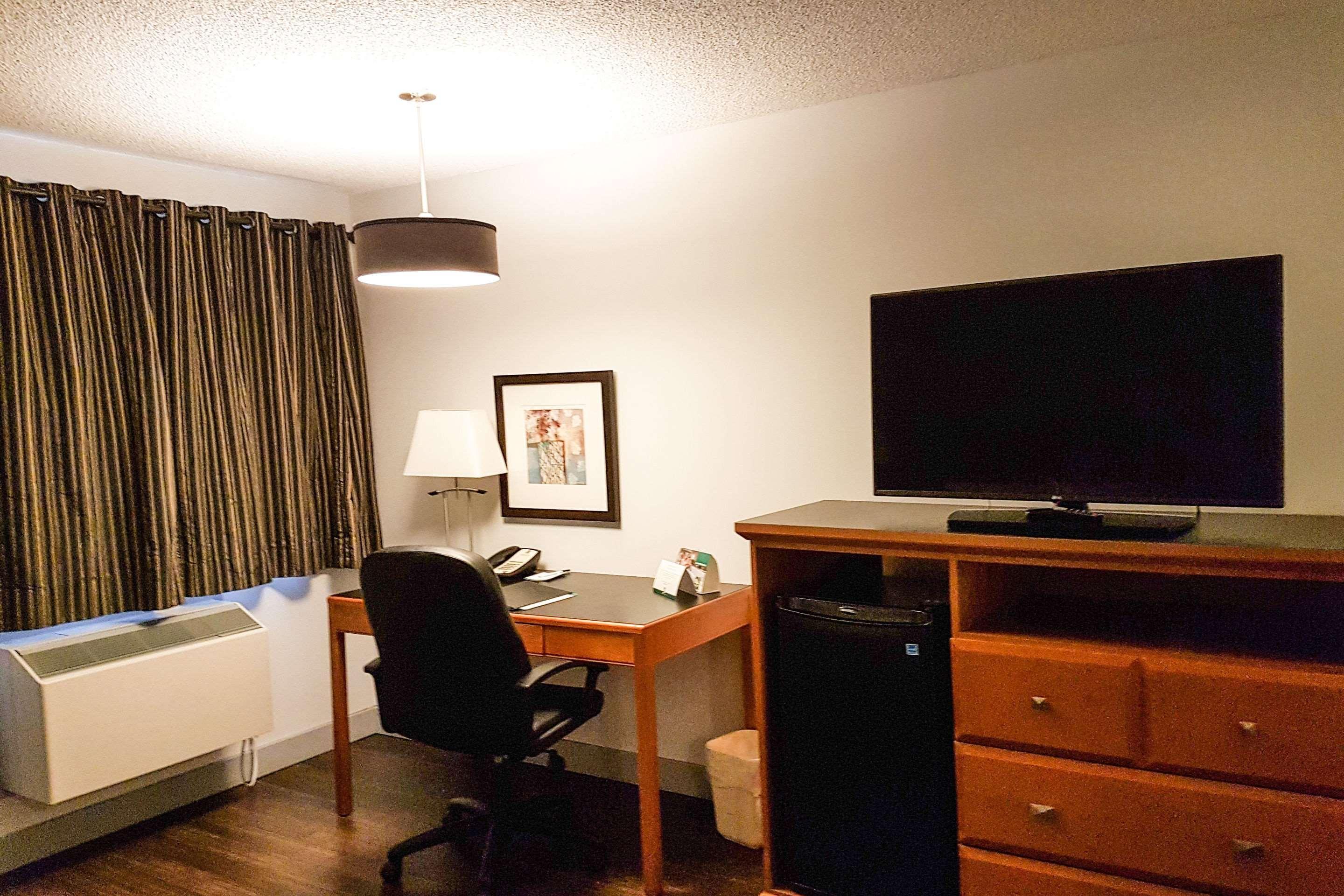 Quality Inn West Edmonton Luaran gambar