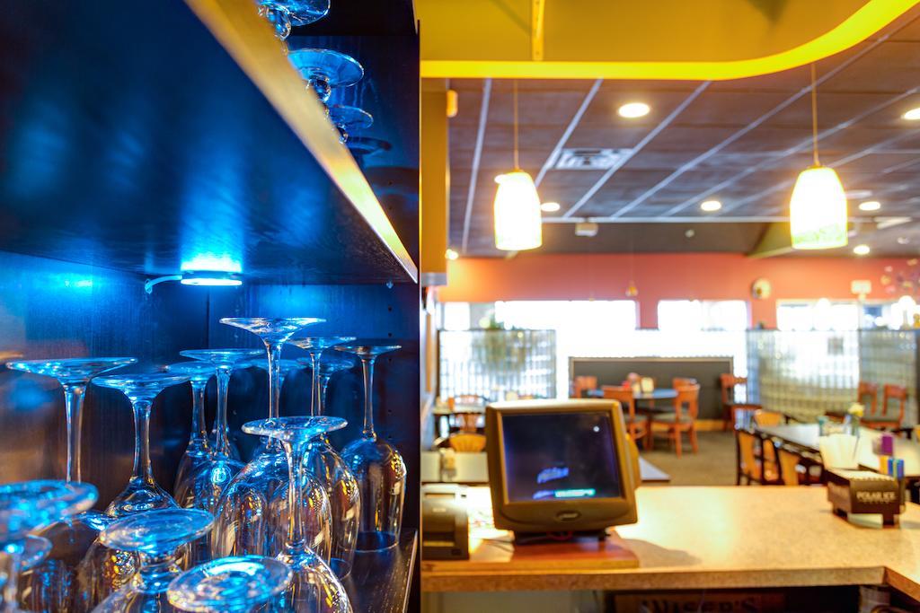 Quality Inn West Edmonton Luaran gambar