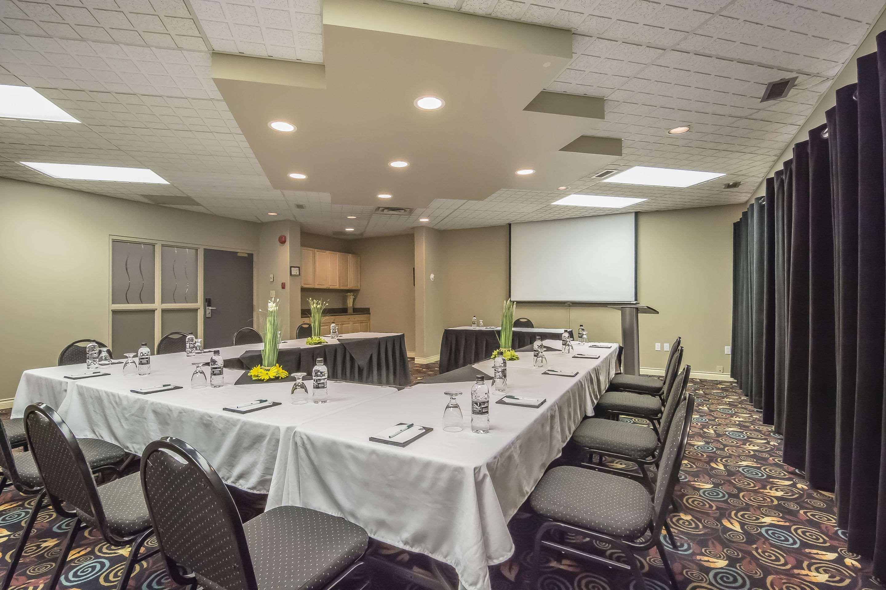 Quality Inn West Edmonton Luaran gambar