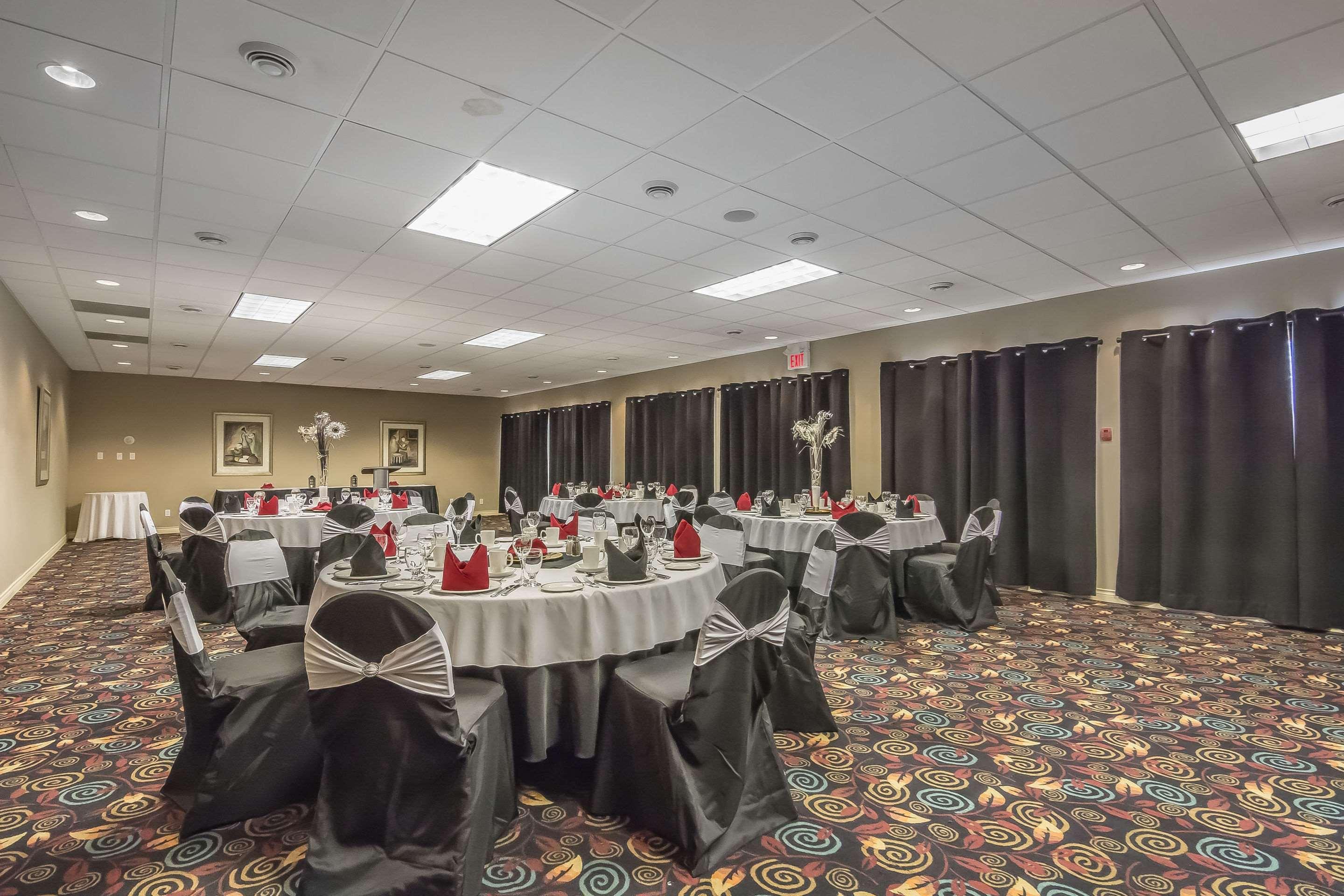 Quality Inn West Edmonton Luaran gambar