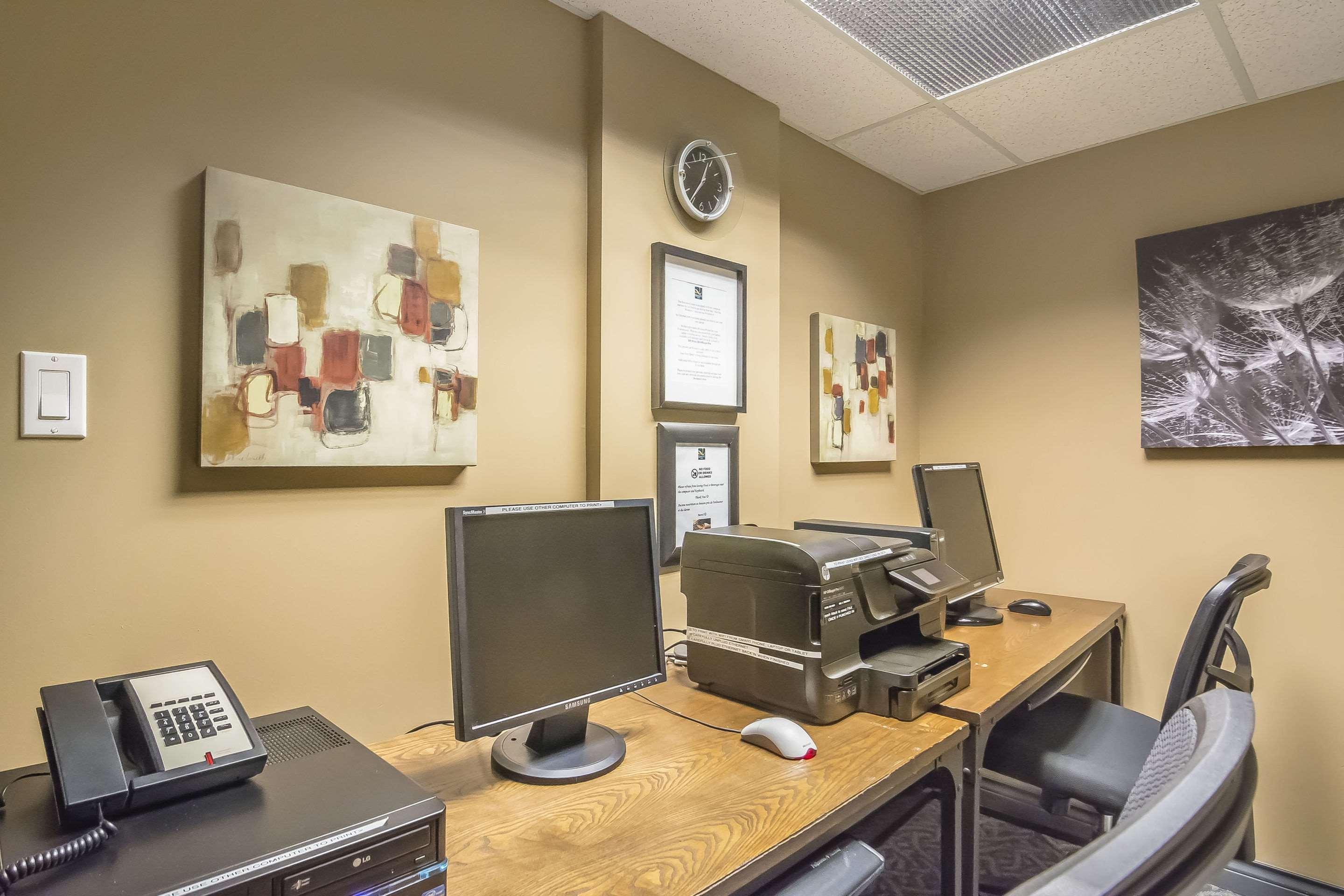 Quality Inn West Edmonton Luaran gambar