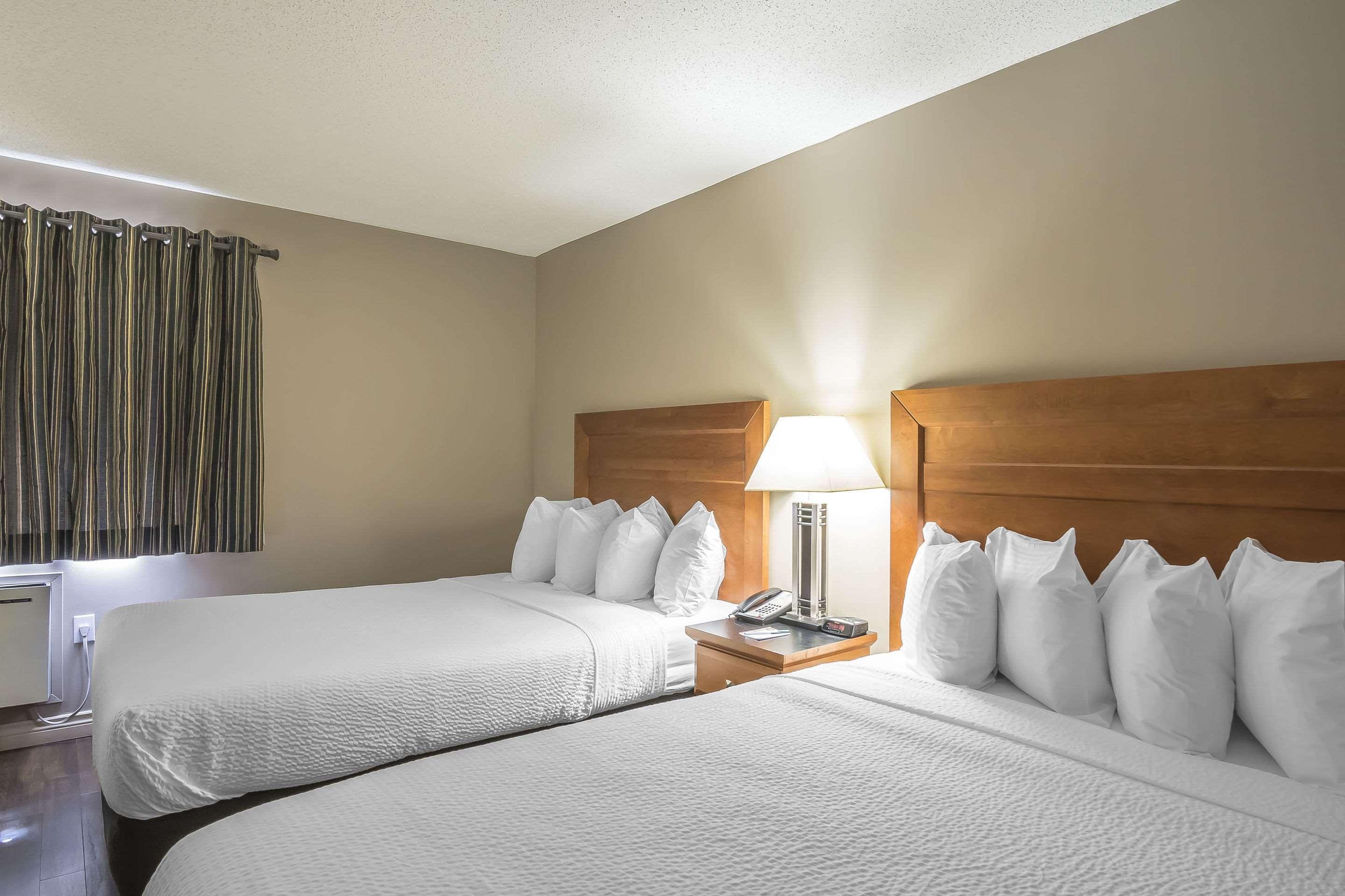 Quality Inn West Edmonton Luaran gambar