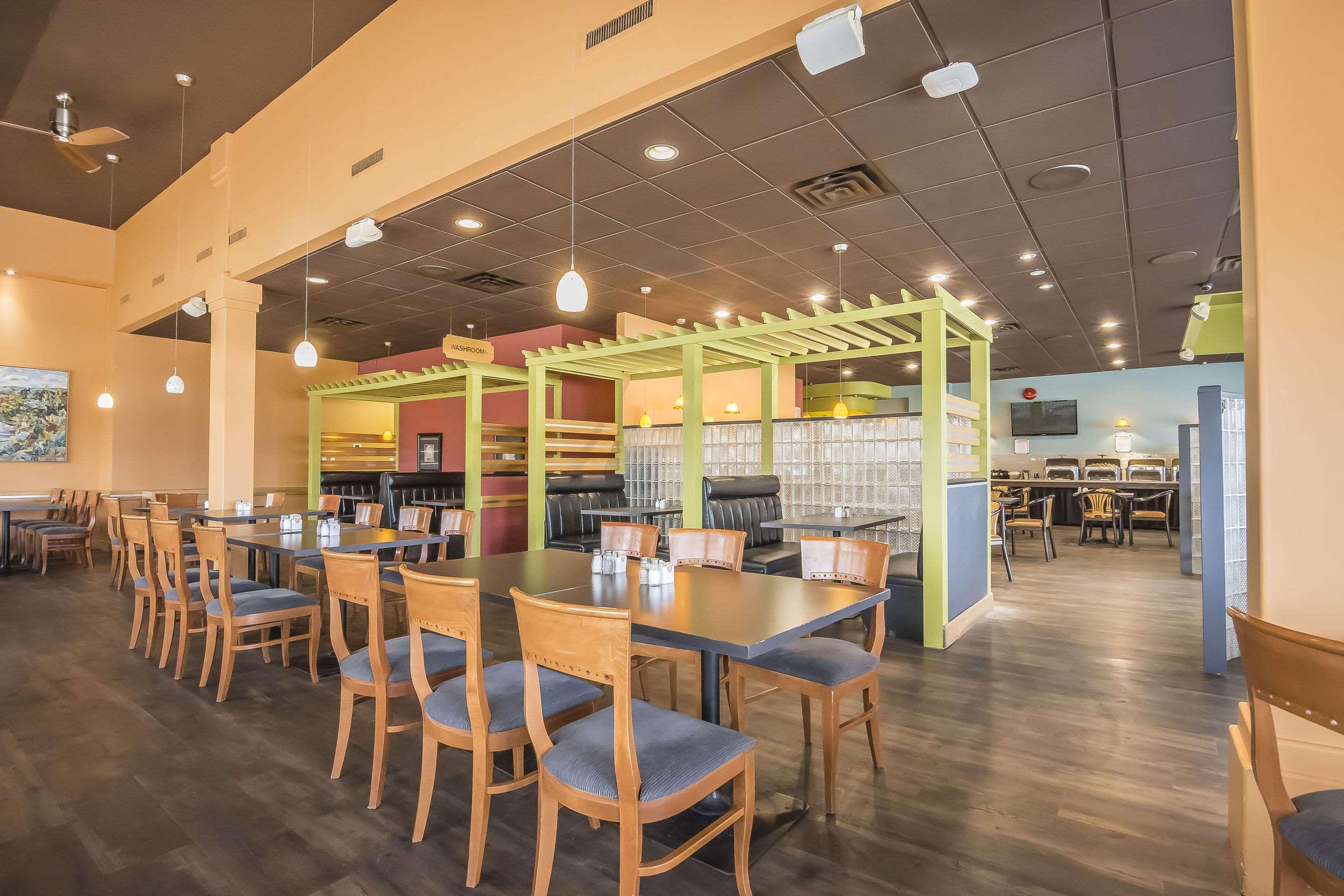Quality Inn West Edmonton Luaran gambar